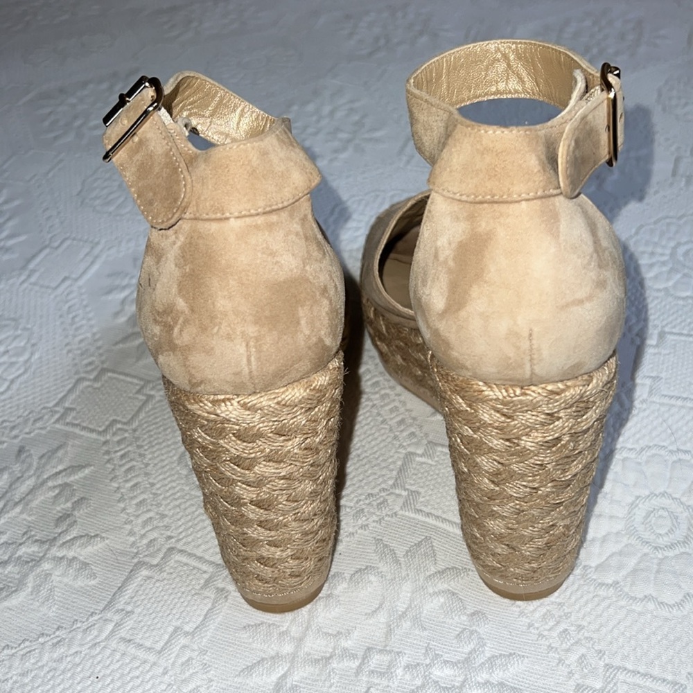 Stuart Weitzman Suede Wedges Size 7.5 - image 4
